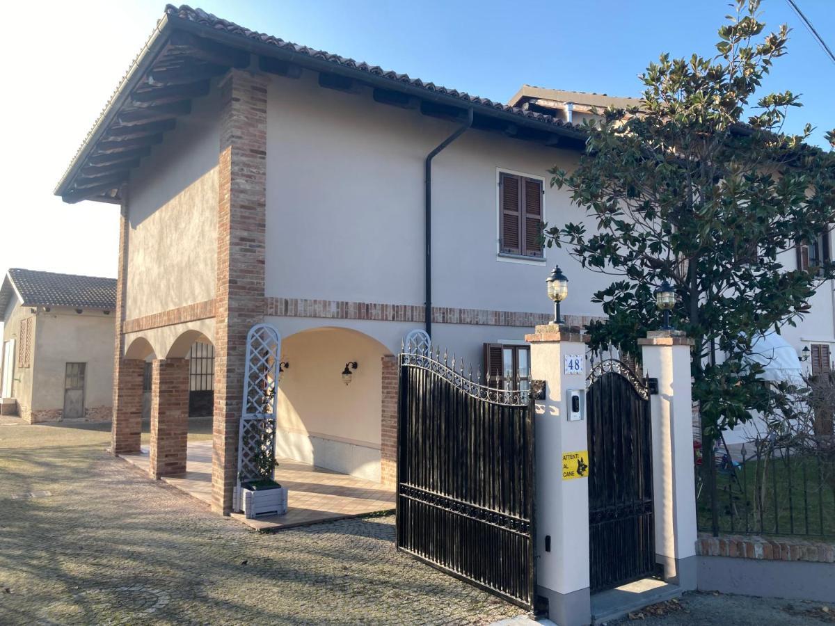 Casa Vacanze Martina Castagnole delle Lanze Exterior foto